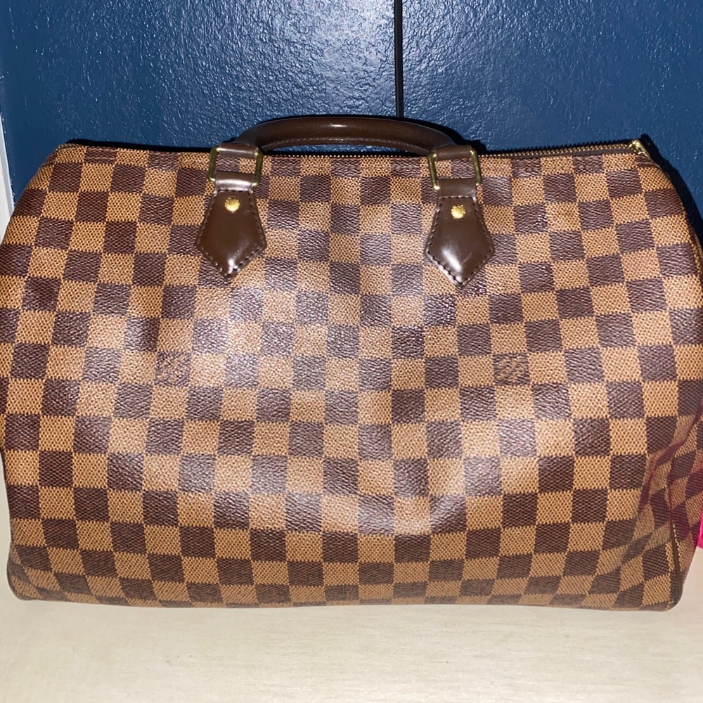 Louis Vuitton Authentic